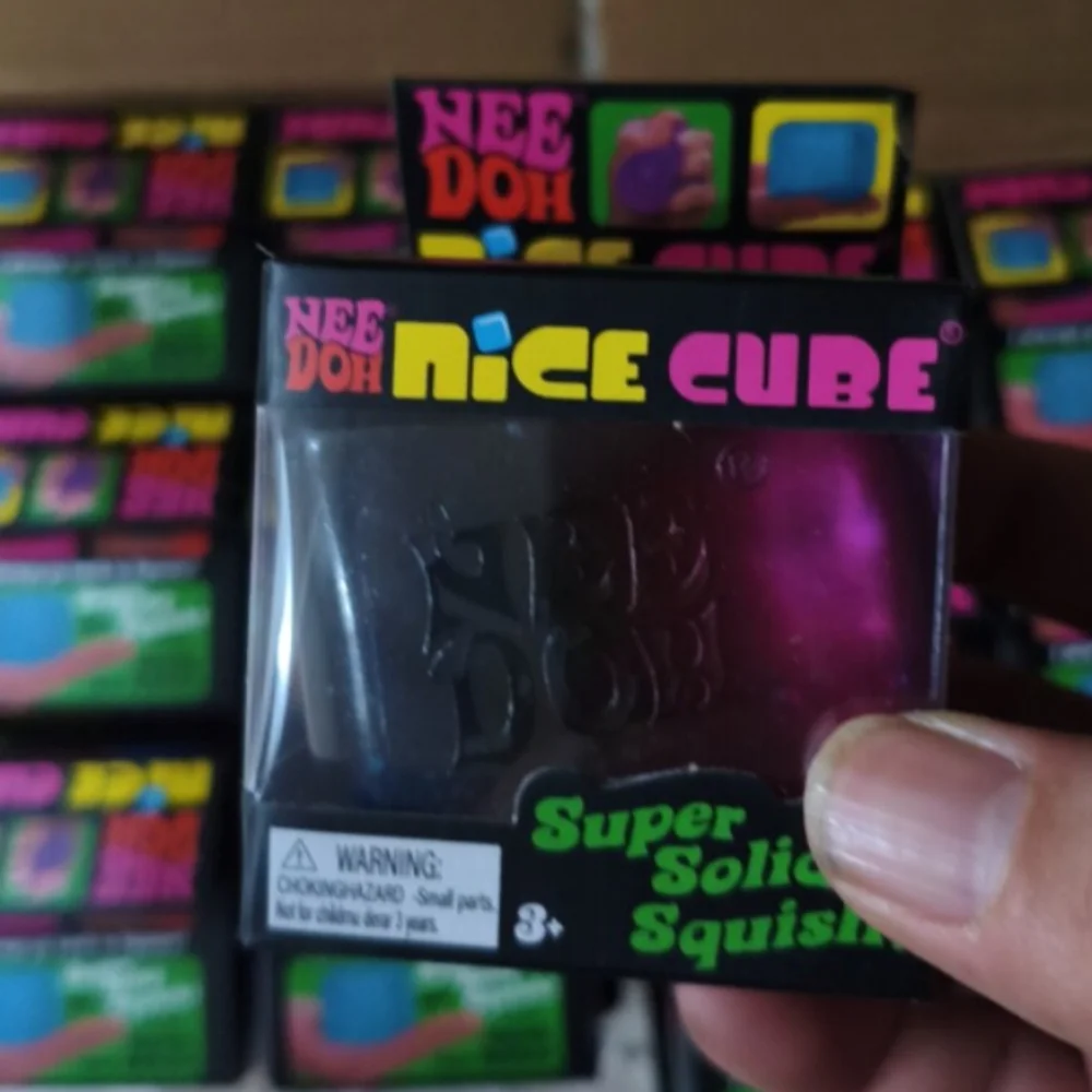 NEEDOH Regenboog Kubus Squishy - Fidget Cube Original recensie en prijs